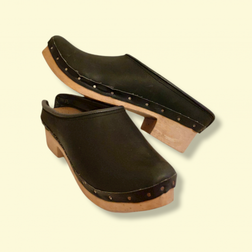 Clogs Classic, Portuguese Clogs, Cow Leather on Brown Base, Wooden, Handmade Mules